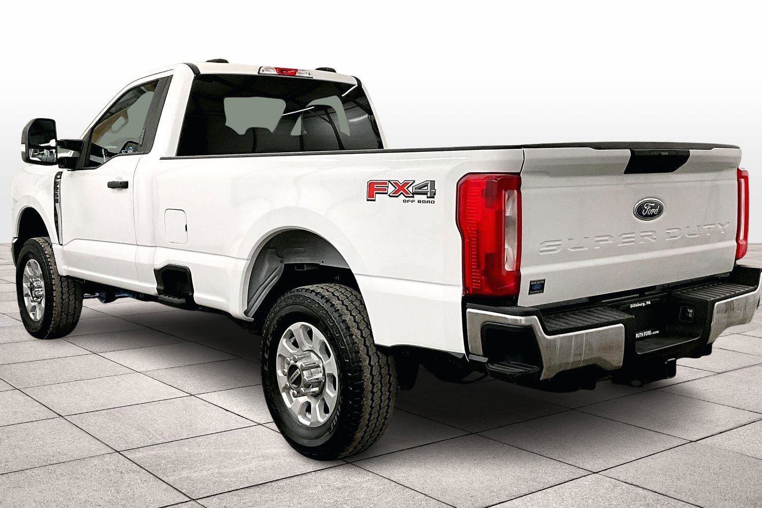 Certified 2024 Ford F250 XLT w/ FX4 Off-Road Package image 10