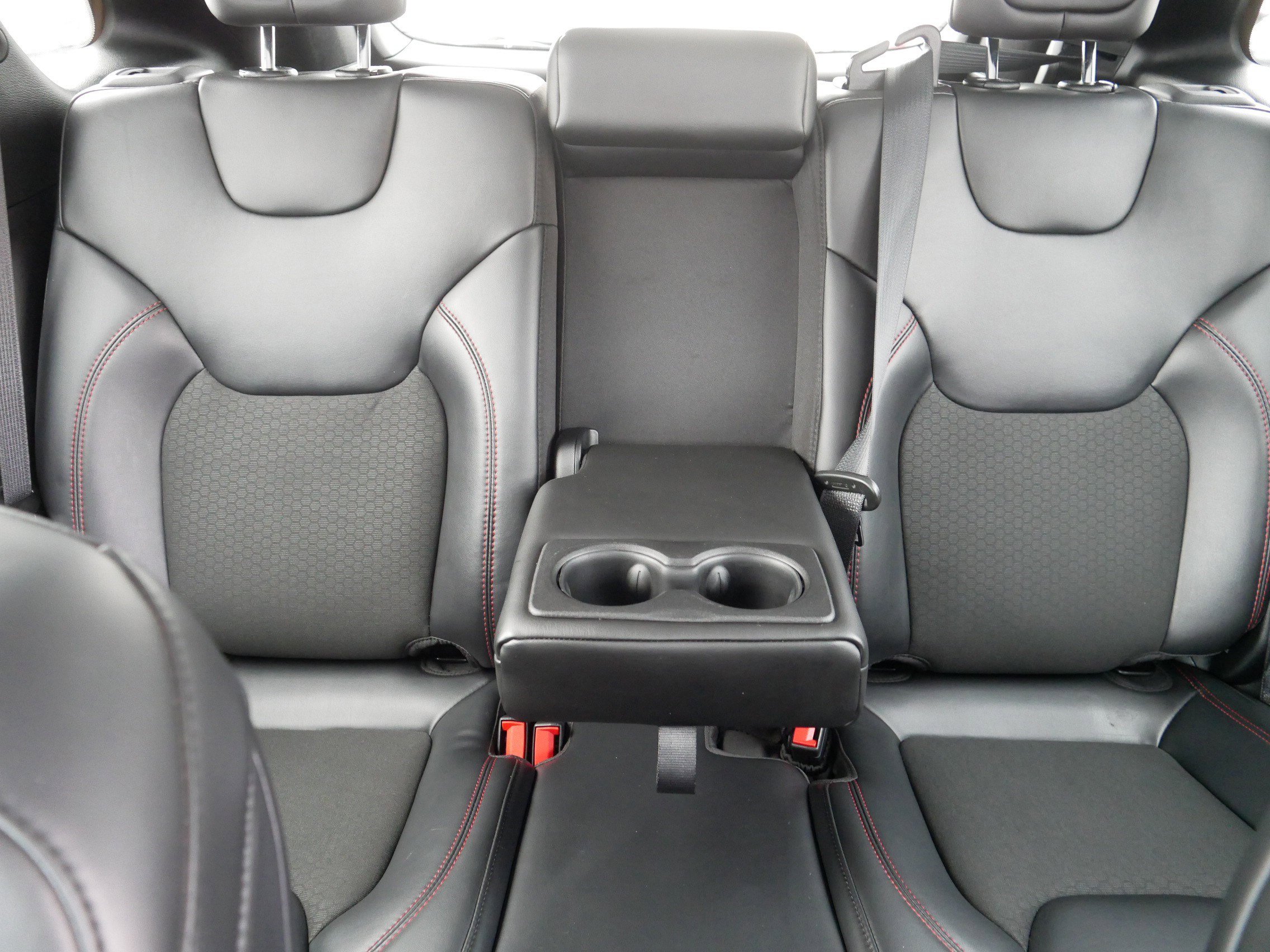 Certified 2021 Jeep Cherokee Trailhawk image 13