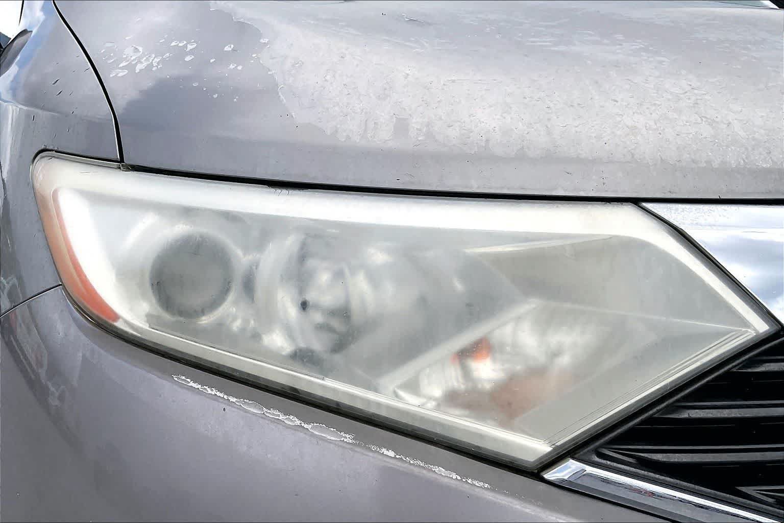 Used 2011 Nissan Quest SV FWD image 31