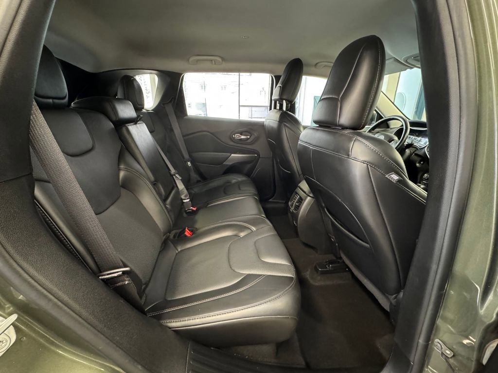 Used 2021 Jeep Cherokee Latitude Lux image 22