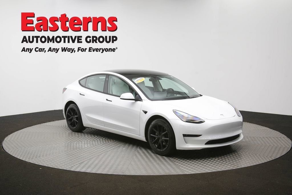 Used 2023 Tesla Model 3 Standard Range RWD image 46