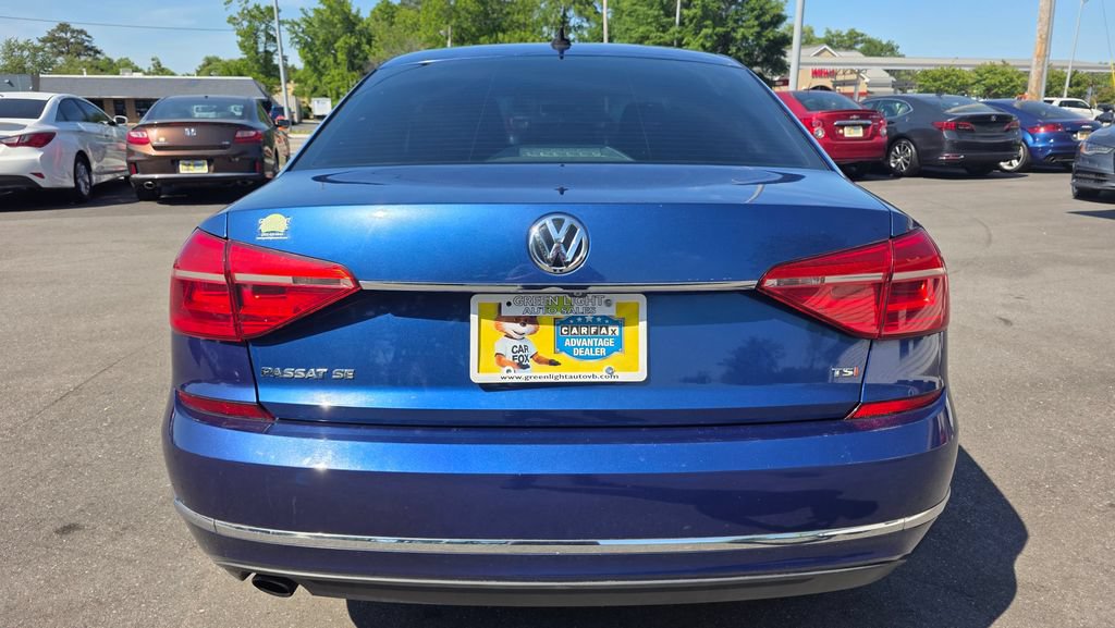 Used 2016 Volkswagen Passat 1.8T SE FWD image 6