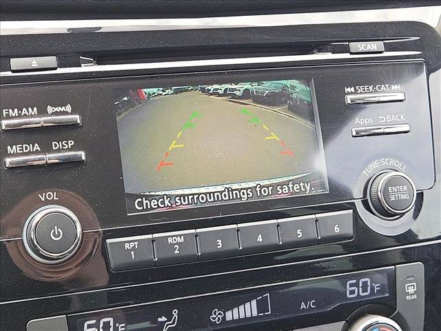 Used 2014 Nissan Rogue SV FWD image 12