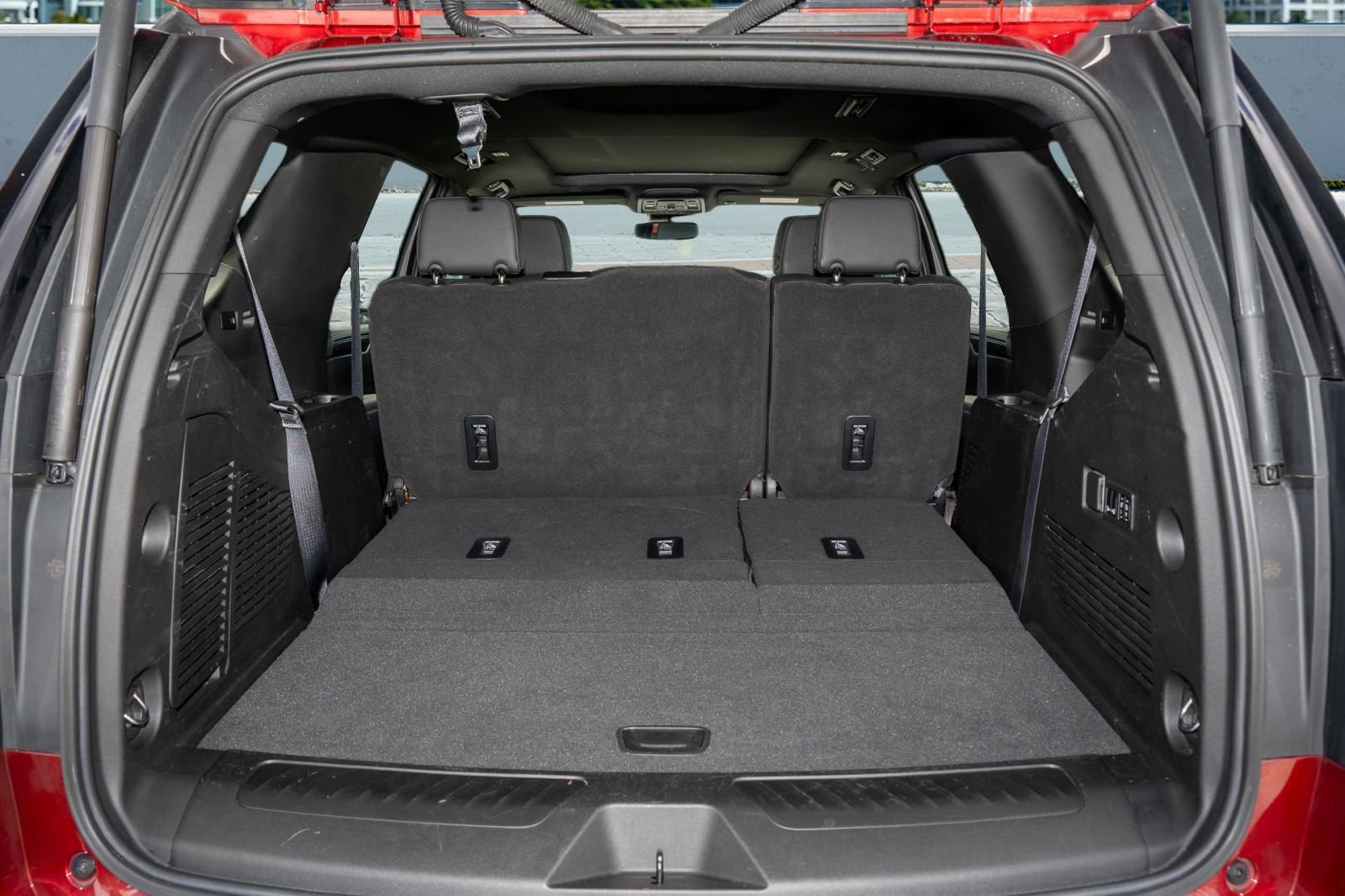 Used 2023 Chevrolet Tahoe LT w/ Luxury Package image 10