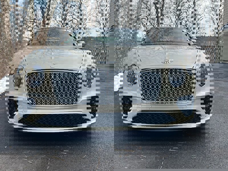 Used 2023 Bentley Continental GT image 15