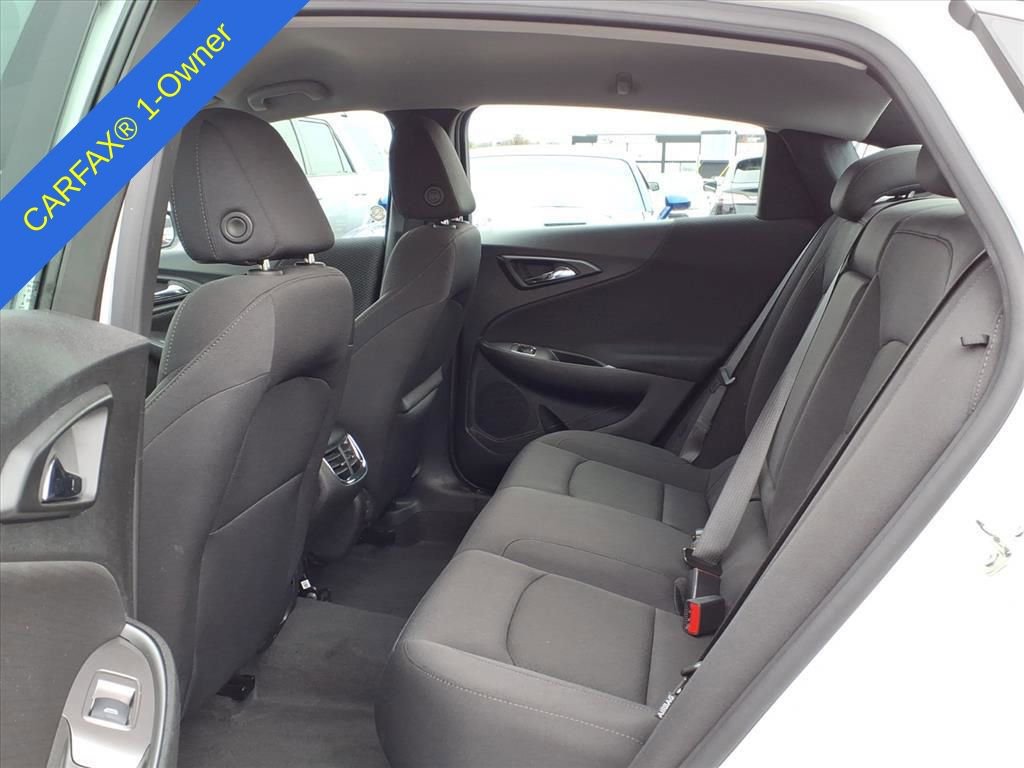 Used 2024 Chevrolet Malibu LT image 11