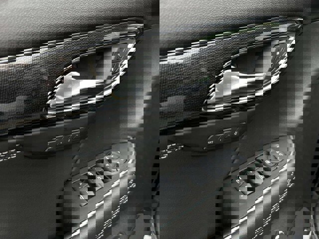 Used 2023 Buick Envision Essence image 16