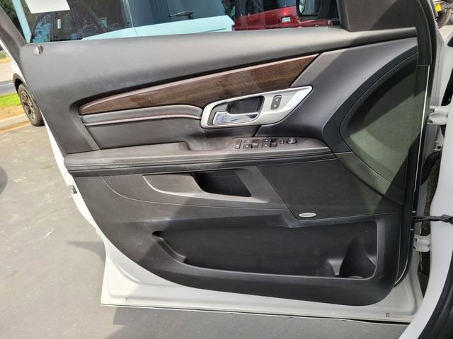 Used 2017 GMC Terrain Denali image 27