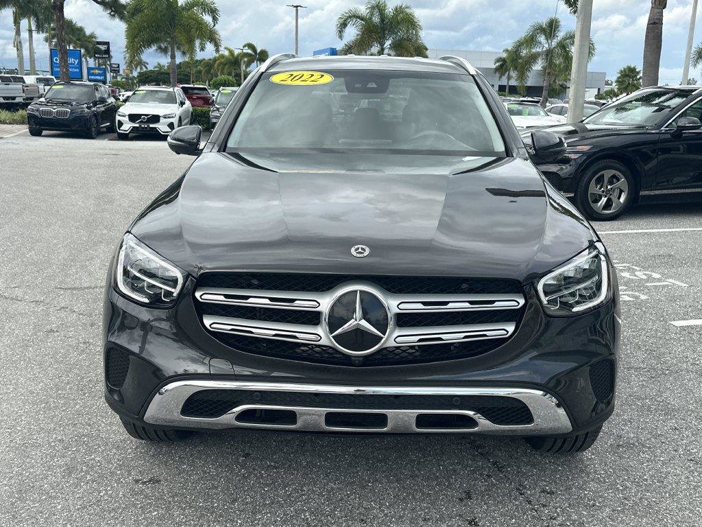 Used 2022 Mercedes-Benz GLC 300 image 4
