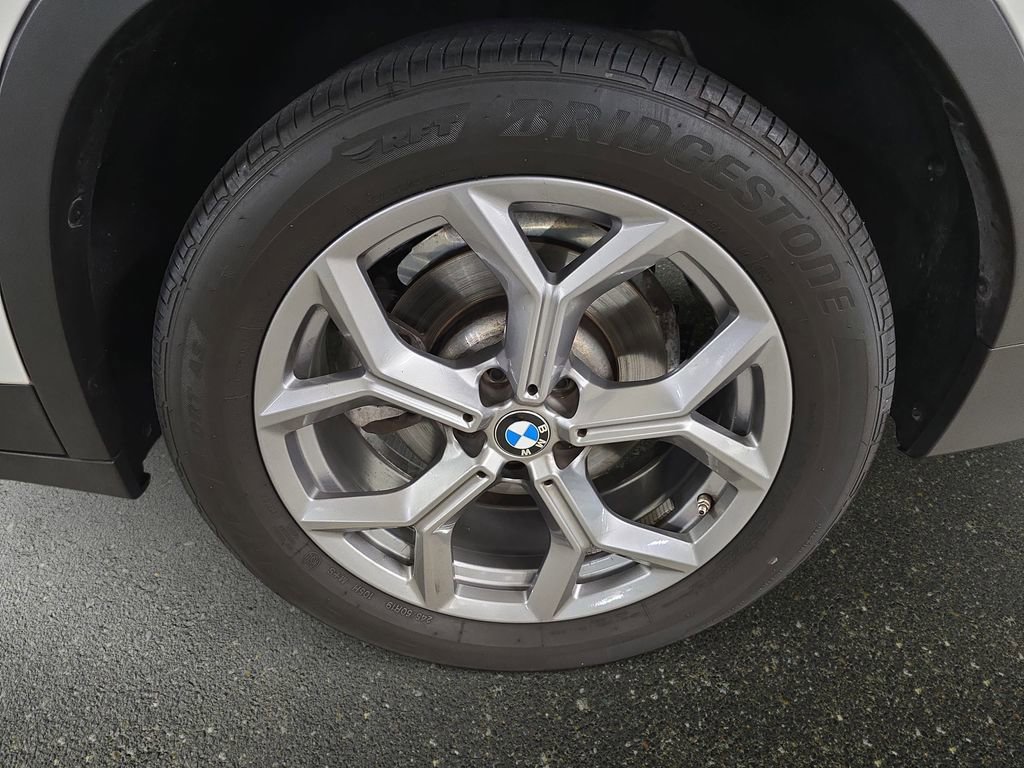 Certified 2024 BMW X3 sDrive30i w/ Convenience Package image 32