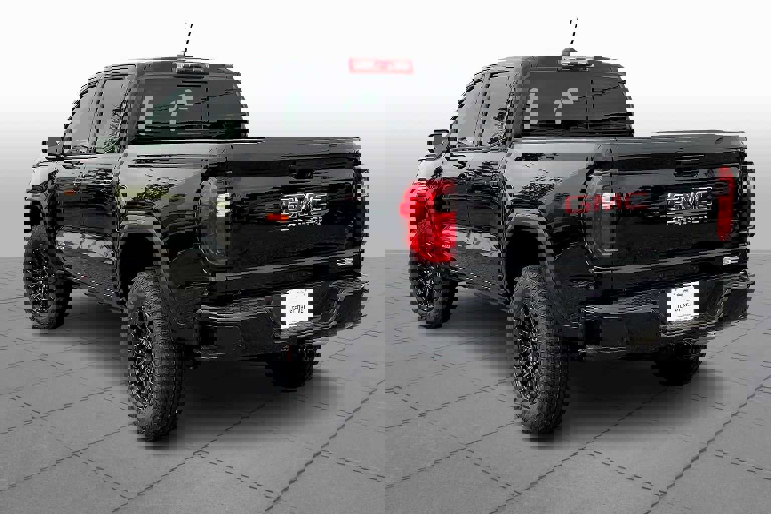 New 2026 GMC Canyon Elevation w/ Convenience Package image 12