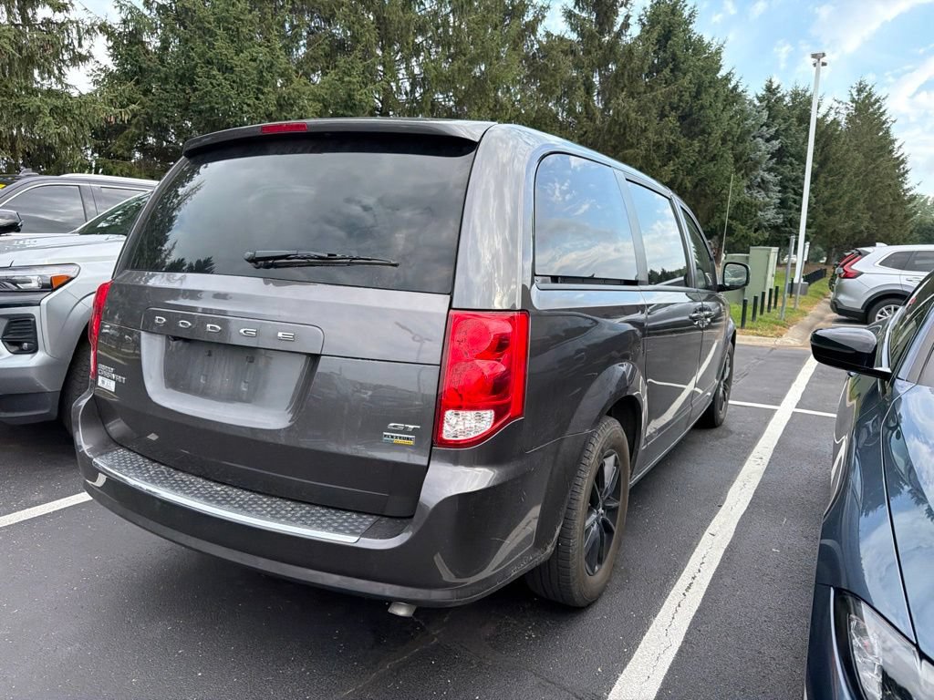 Used 2019 Dodge Grand Caravan GT FWD image 3