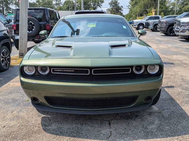 Used 2023 Dodge Challenger SXT RWD video 2
