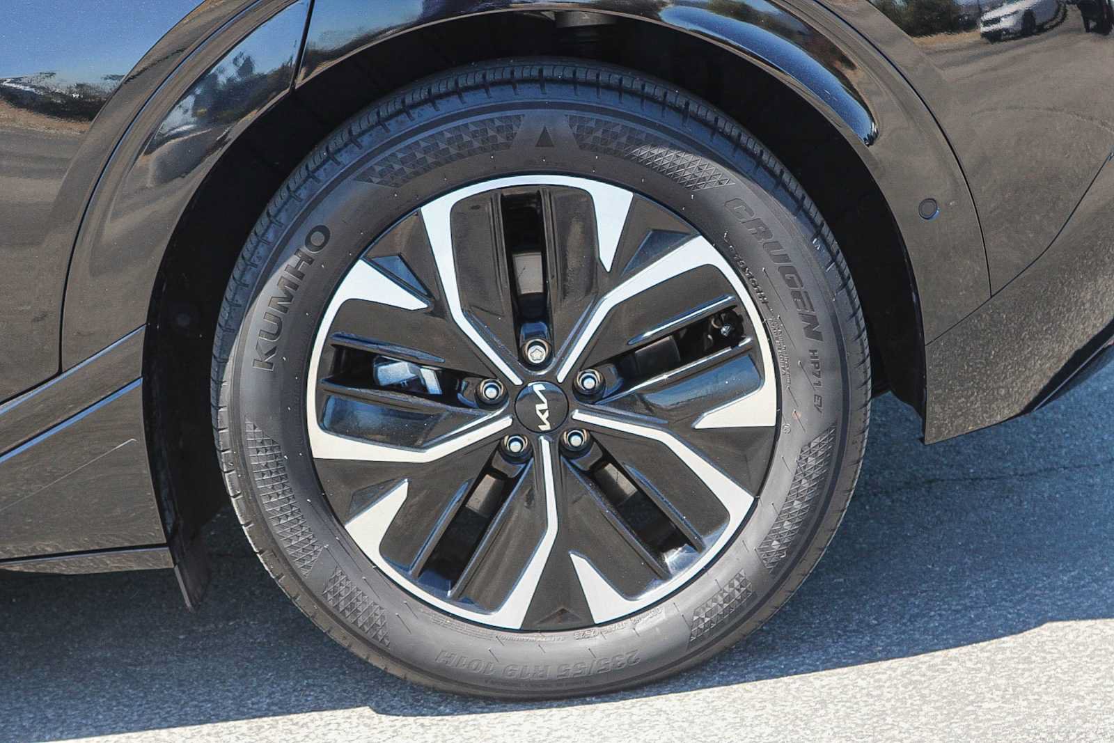 Used 2024 Kia EV6 GT-Line RWD image 8