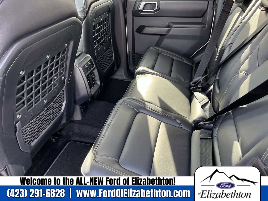 New 2025 Ford Bronco Badlands image 17