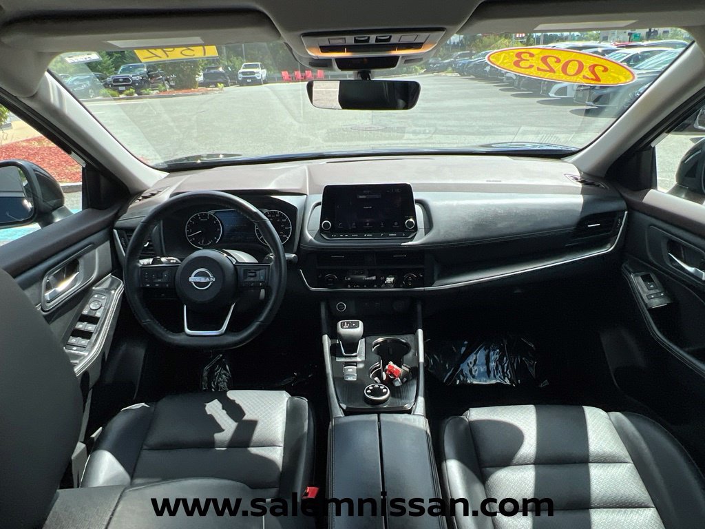 Certified 2023 Nissan Rogue SV w/ SV Premium B Package AWD/4WD image 16
