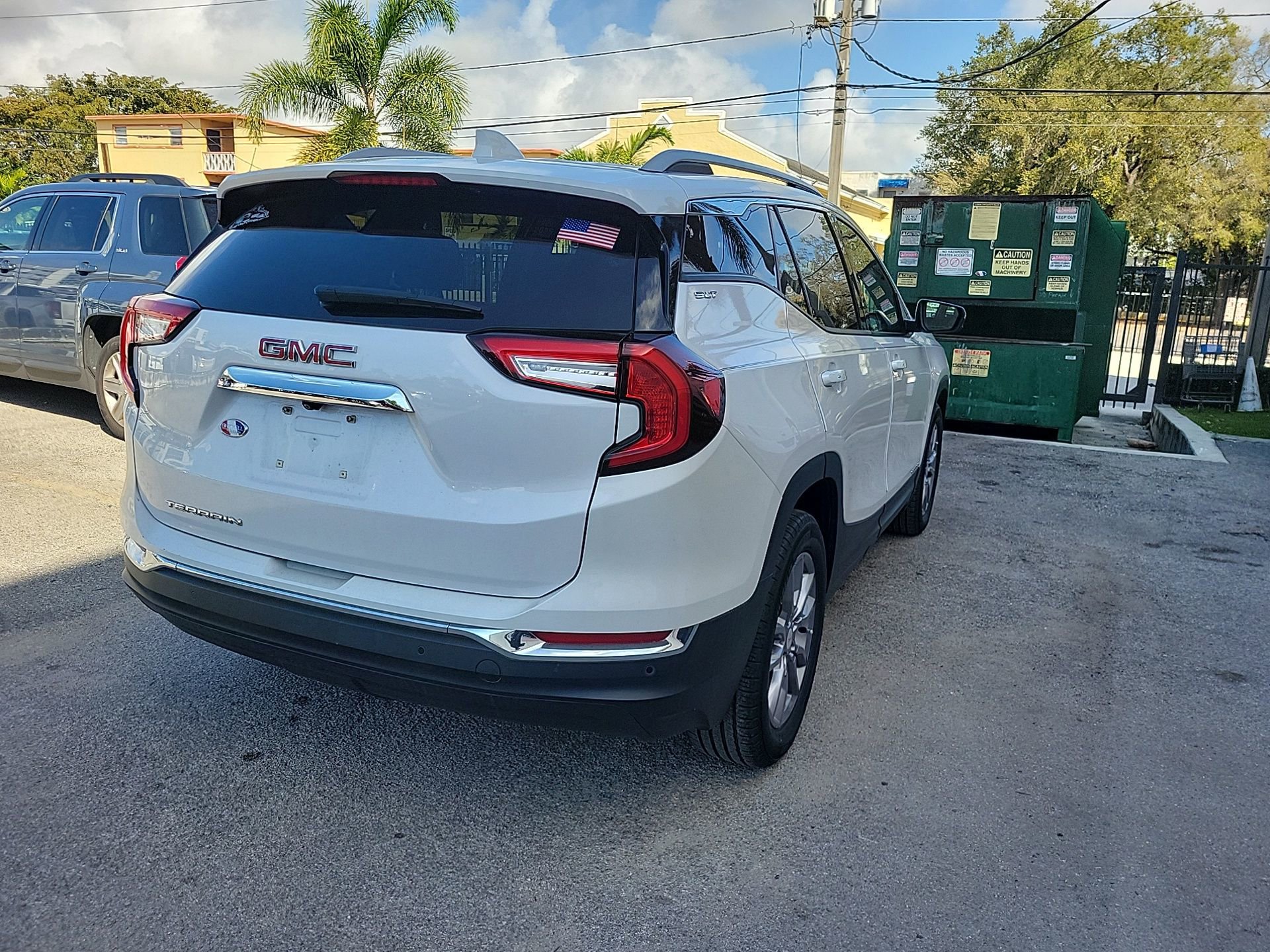 Used 2023 GMC Terrain SLT w/ LPO, Floor Liner Package image 11
