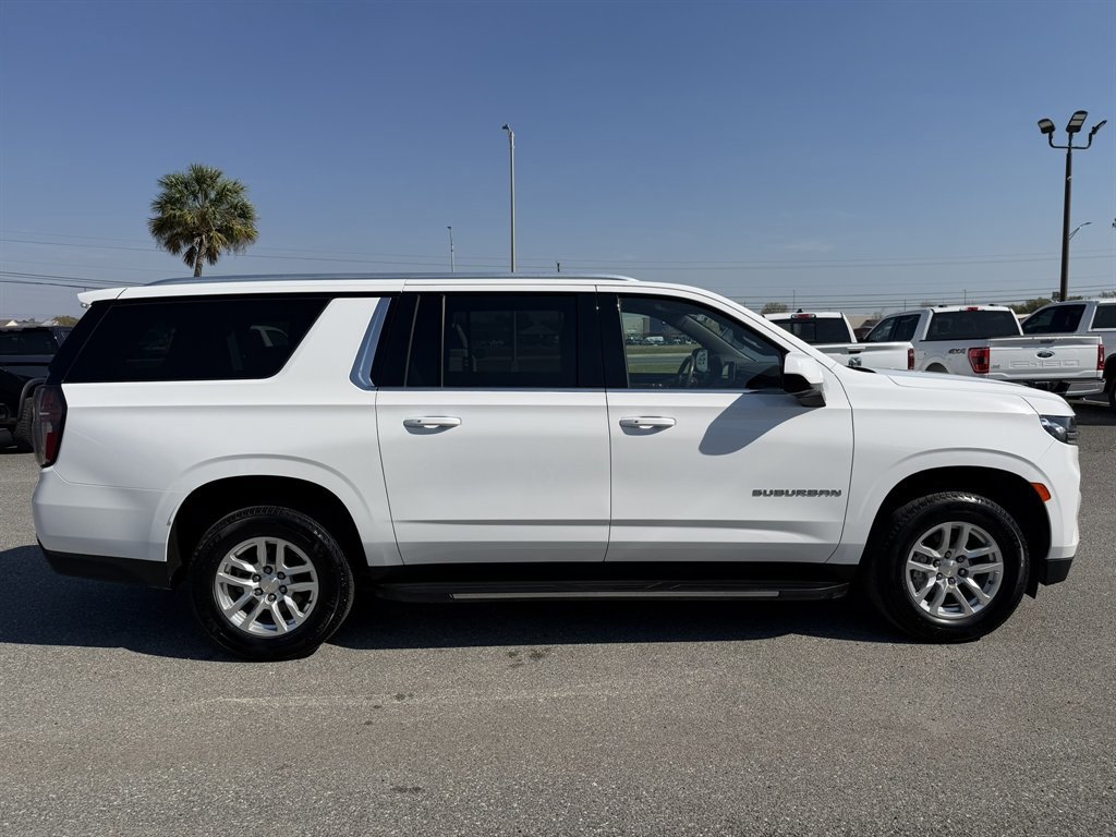 Used 2021 Chevrolet Suburban LS image 6
