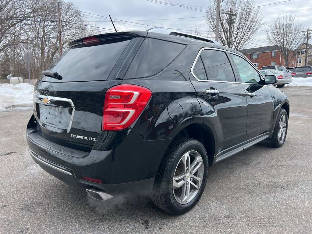 Used 2016 Chevrolet Equinox LTZ w/ Enhanced Convenience Package image 5