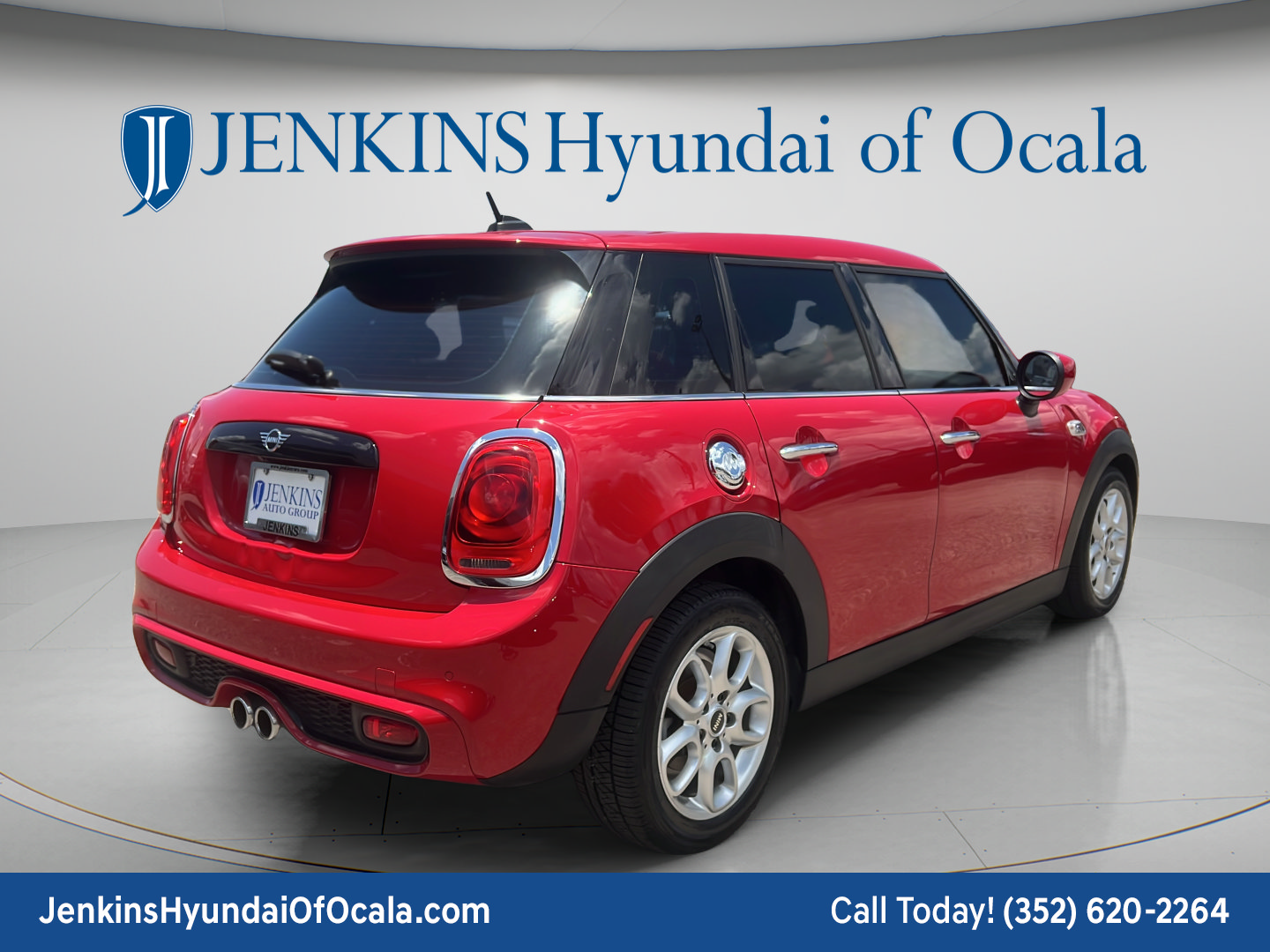 Used 2020 MINI Cooper S FWD image 3