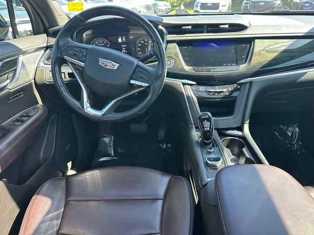 Used 2021 Cadillac XT6 Premium Luxury w/ LPO, Floor Liner Package AWD/4WD image 14