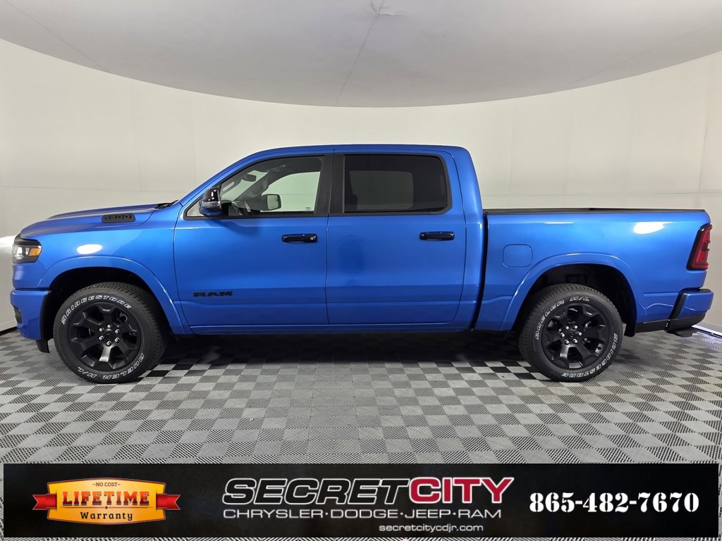 New 2026 RAM 1500 4x4 Crew Cab image 4