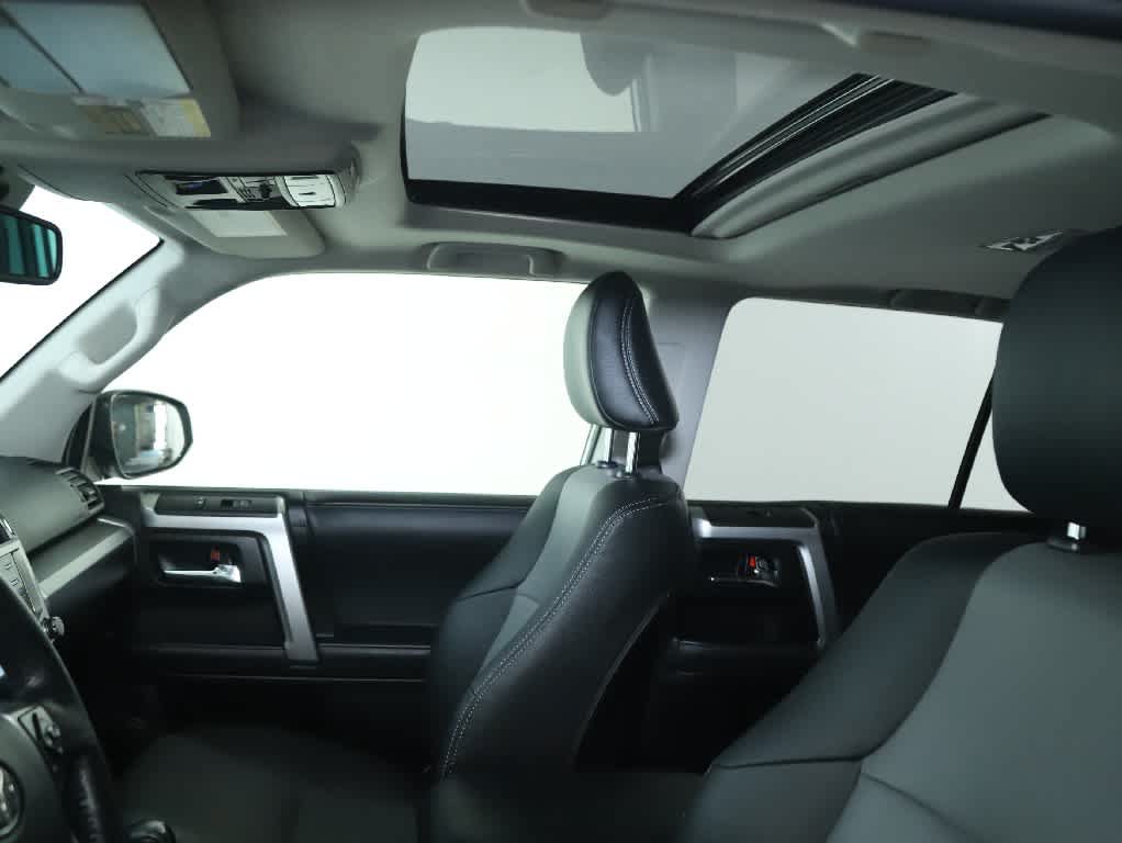 Certified 2023 Toyota 4Runner SR5 Premium w/ Moonroof Package AWD/4WD image 19