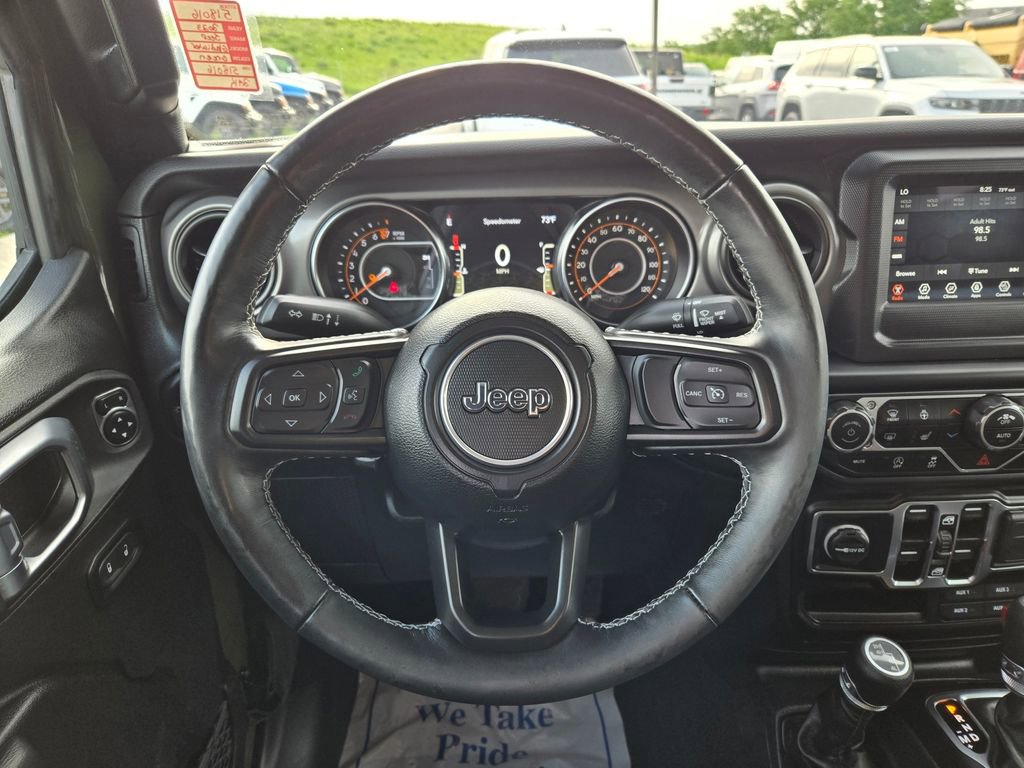 Used 2023 Jeep Gladiator Sport AWD/4WD image 21