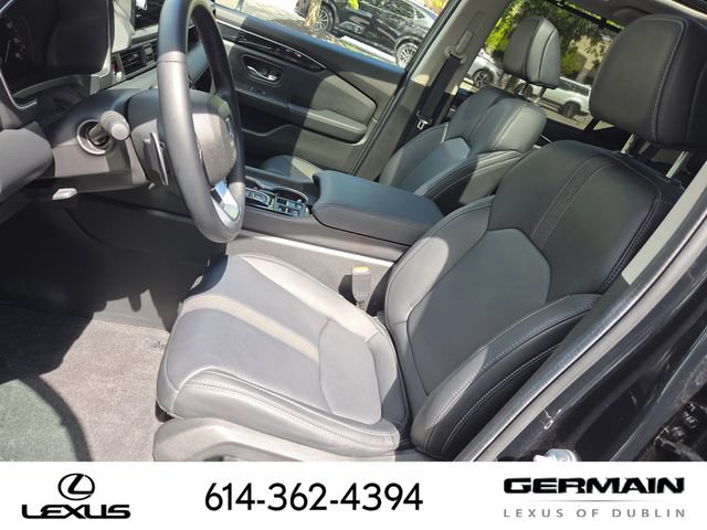 Used 2025 Honda Pilot Touring image 33