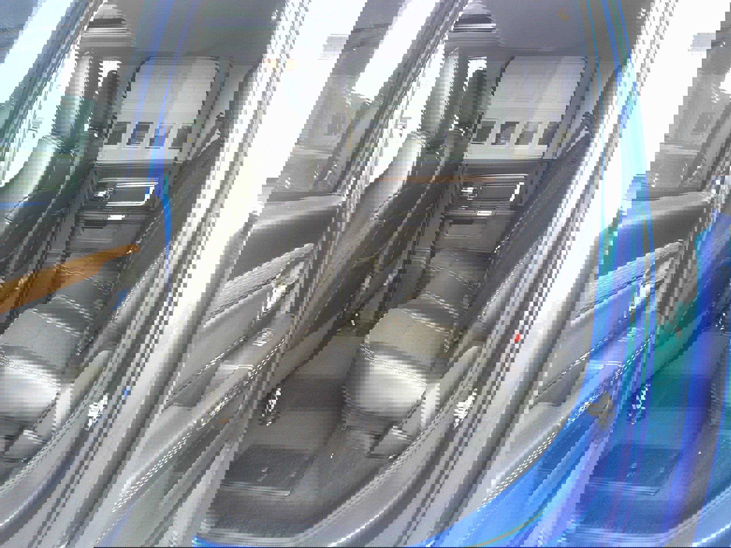 Used 2017 RAM 1500 Laramie w/ Convenience Group image 19