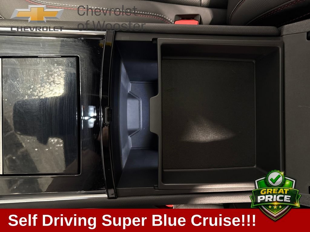 New 2026 Chevrolet Traverse RS w/ LPO, Floor Liner Package AWD/4WD image 19