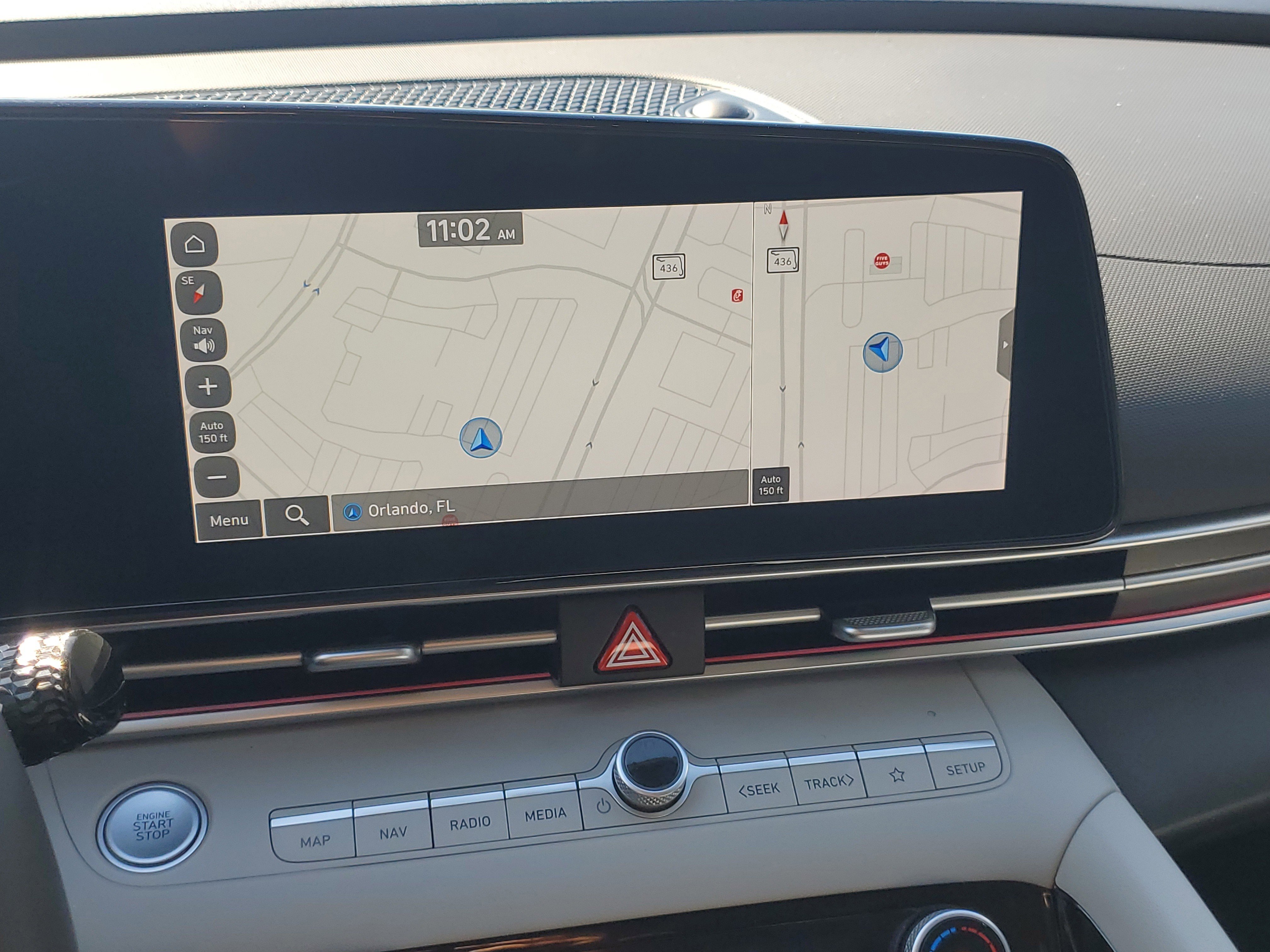 Used 2024 Hyundai Elantra Limited image 19