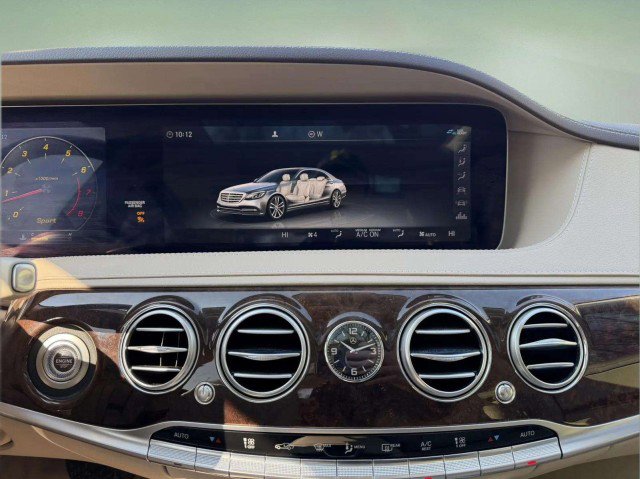 Certified 2019 Mercedes-Benz S 560 4MATIC Sedan image 14