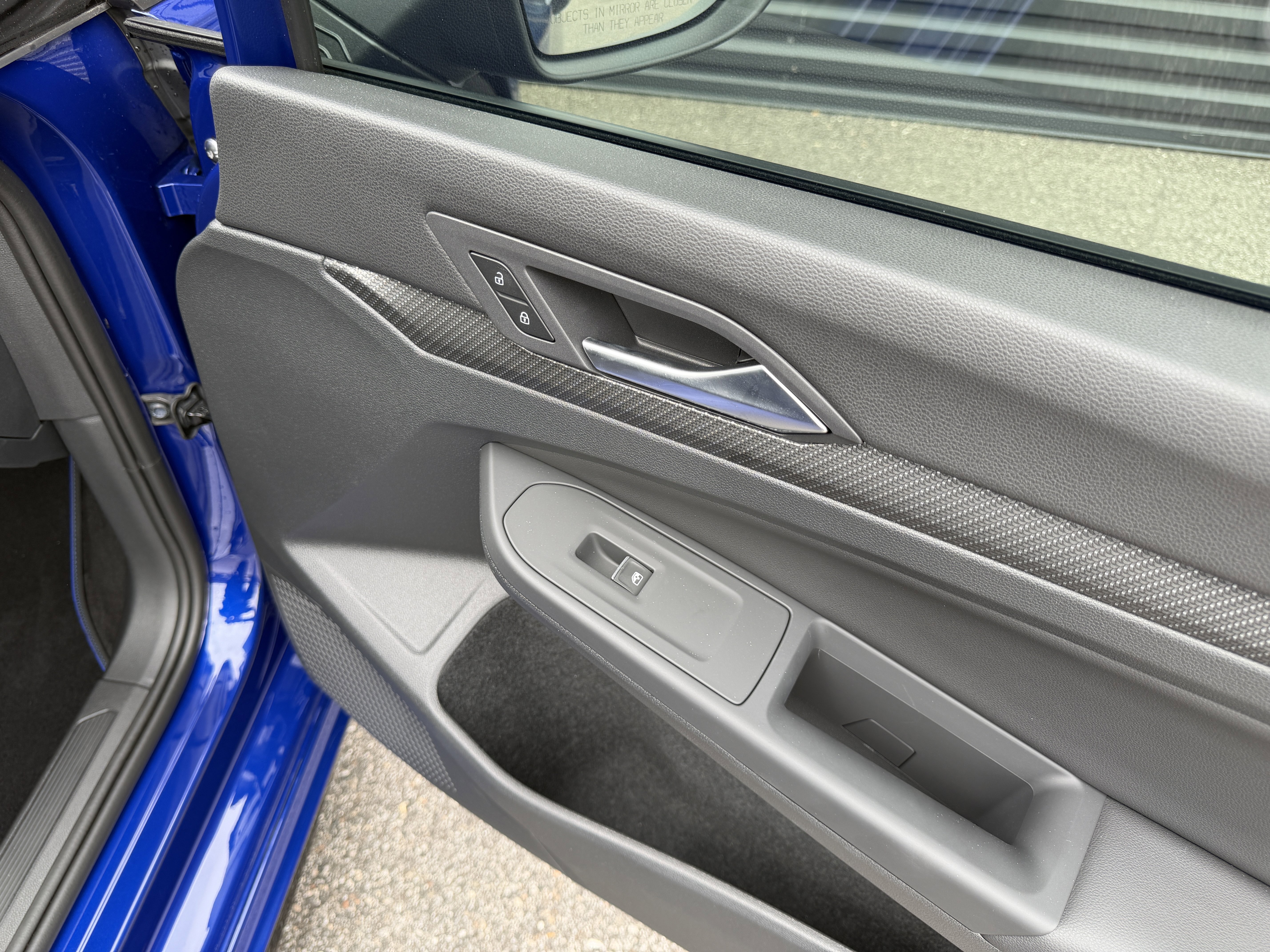 Used 2024 Volkswagen Golf R image 24