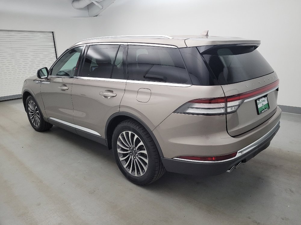 Used 2020 Lincoln Aviator Reserve w/ Elements Package Plus AWD/4WD image 3