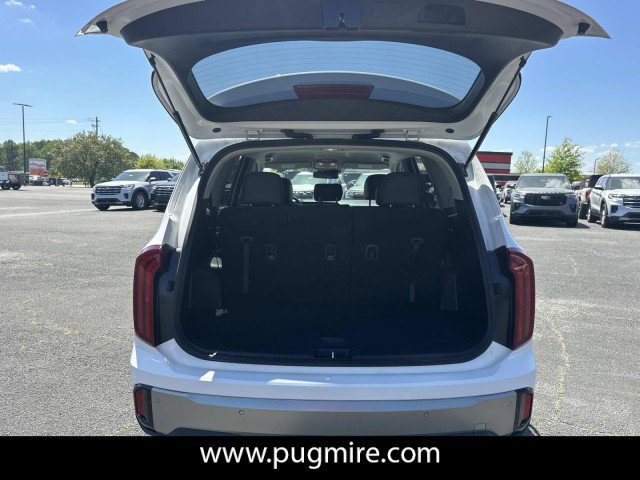 Used 2025 Kia Telluride LX FWD image 18