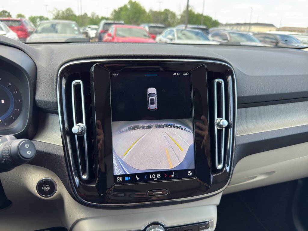 Used 2023 Volvo XC40 B4 Ultimate FWD image 20