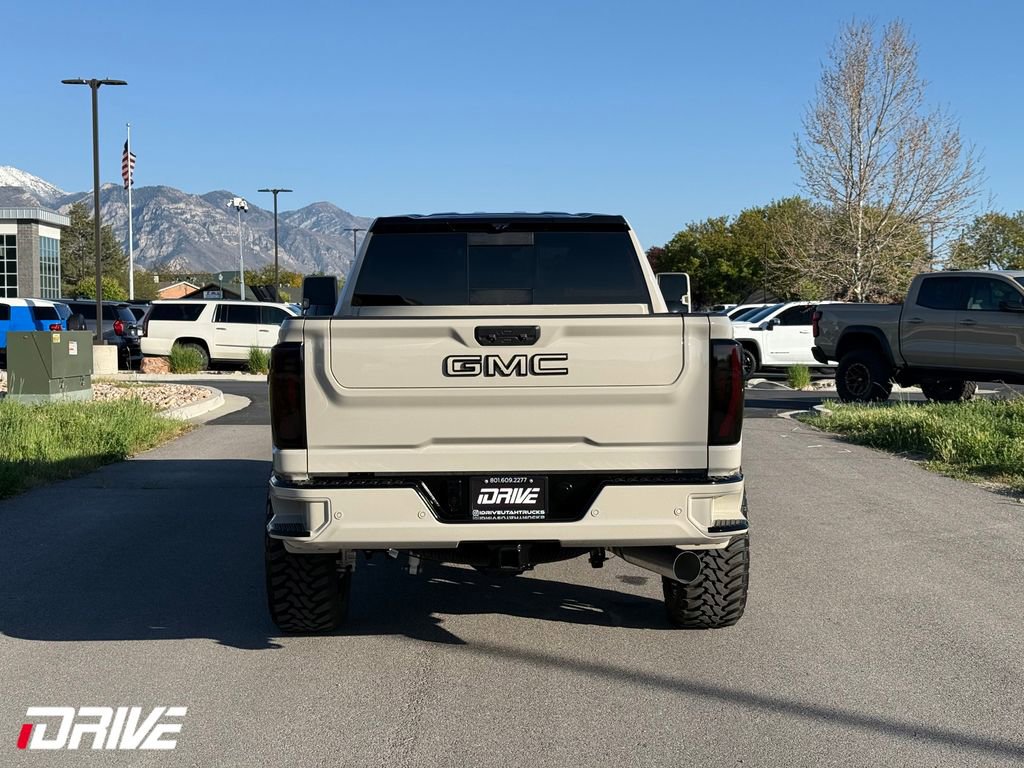 Used 2026 GMC Sierra 2500 AT4 w/ AT4 Premium Plus Package AWD/4WD image 11