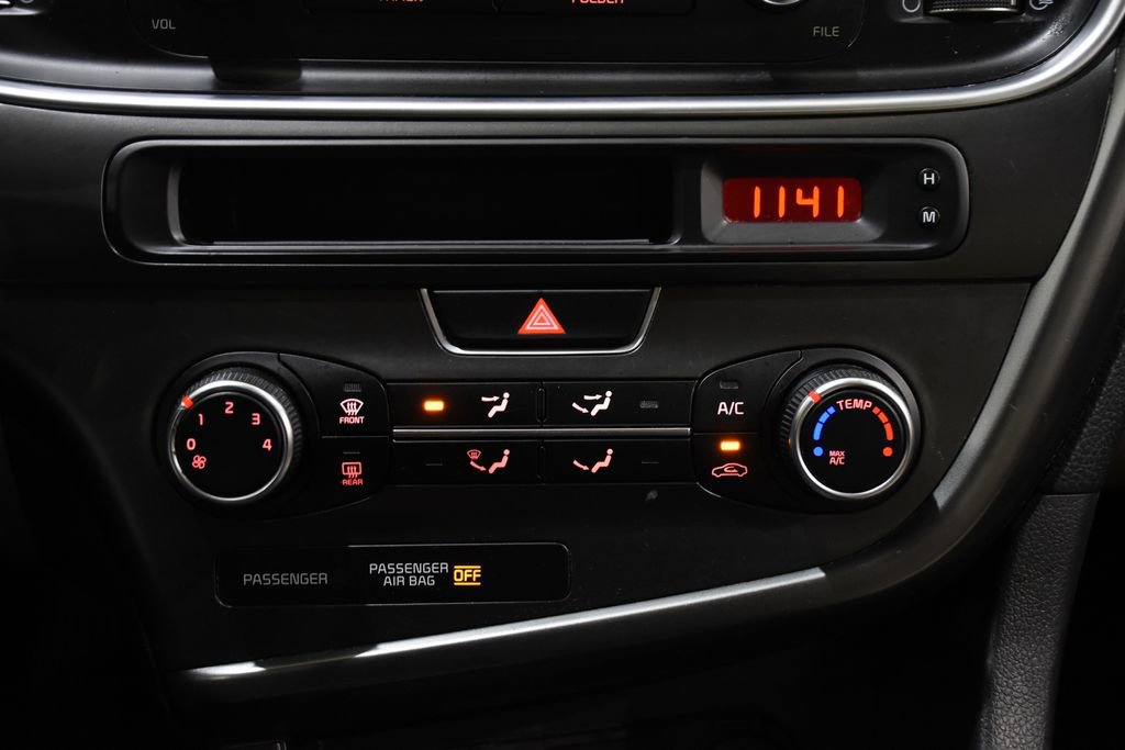 Used 2014 Kia Optima LX image 16