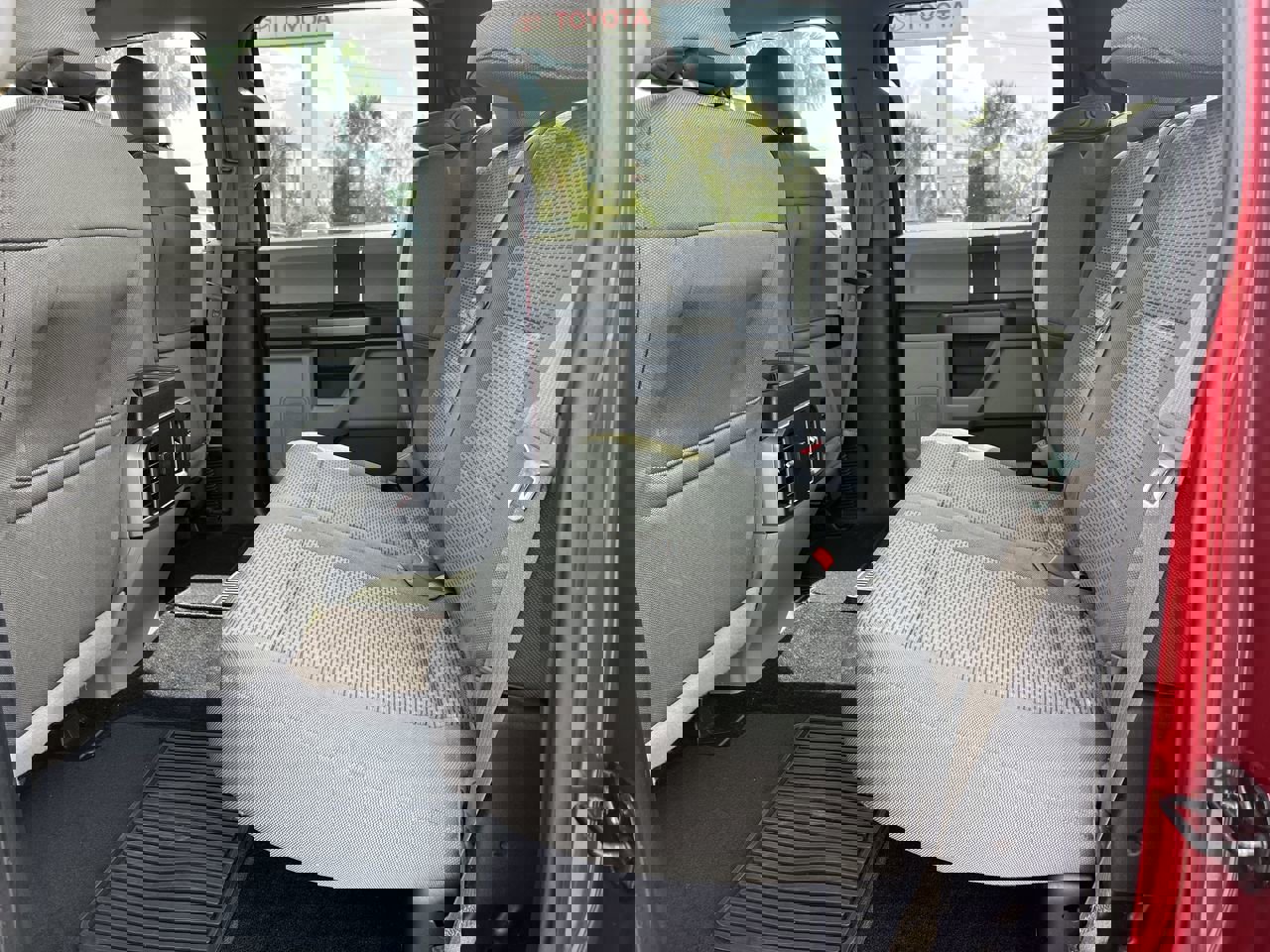 Used 2016 Ford F150 XLT image 32