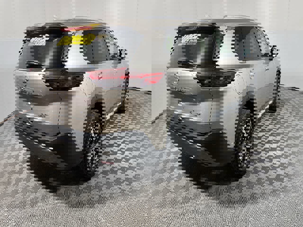 Used 2023 Nissan Rogue SL w/ SL Premium Package image 8