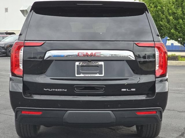 Used 2024 GMC Yukon XL SLE w/ Gmc Pro Safety Plus Package AWD/4WD image 18