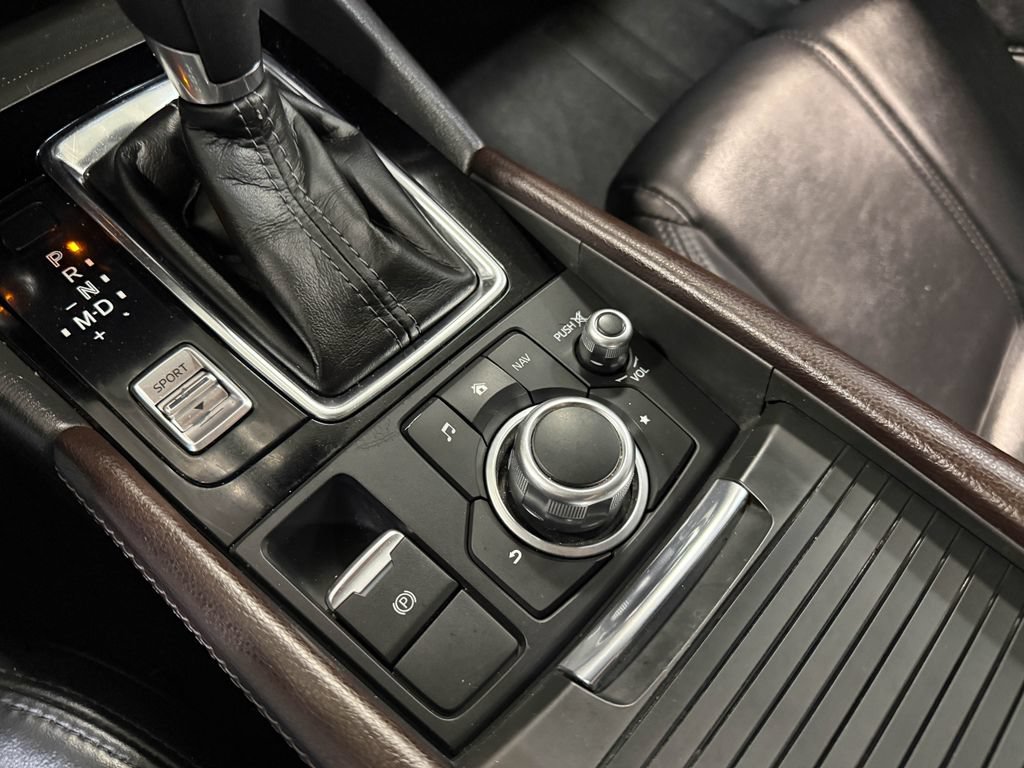 Used 2018 MAZDA MAZDA3 Touring FWD image 82