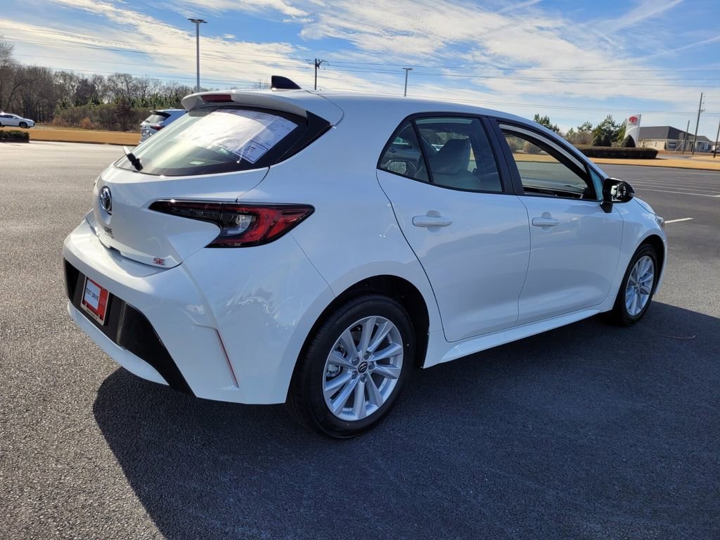 New 2026 Toyota Corolla SE image 12