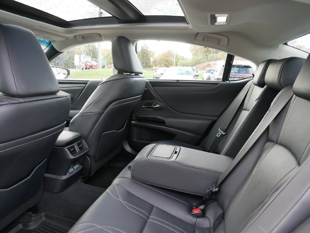 Certified 2024 Lexus ES 350 Ultra Luxury FWD image 11