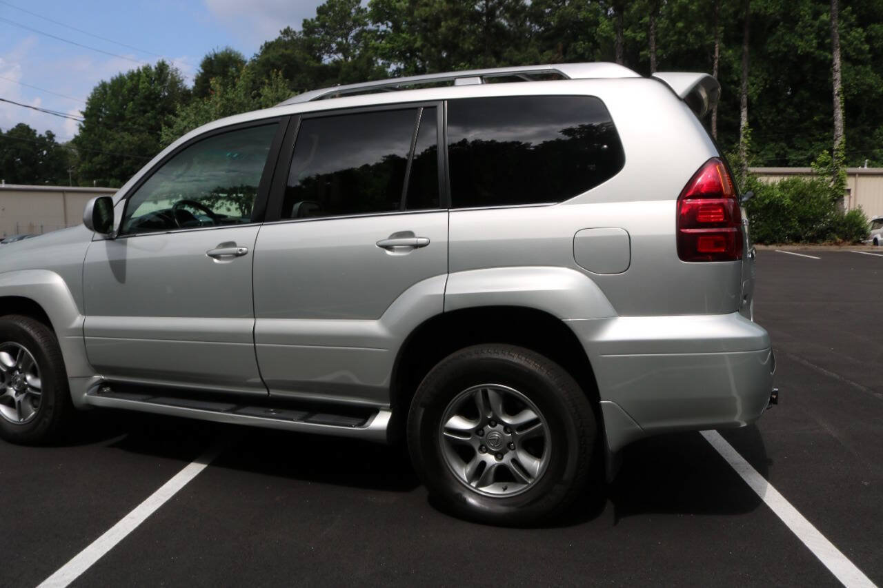 Used 2005 Lexus GX 470 AWD/4WD image 48