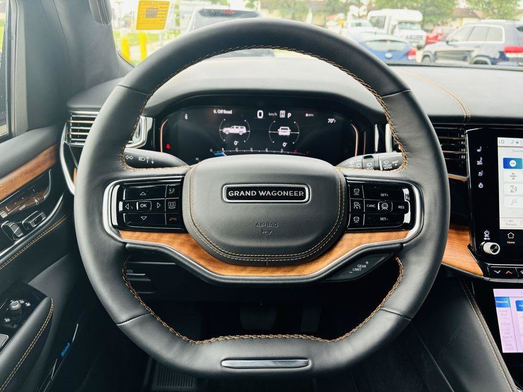 New 2024 Jeep Grand Wagoneer Series III AWD/4WD image 20