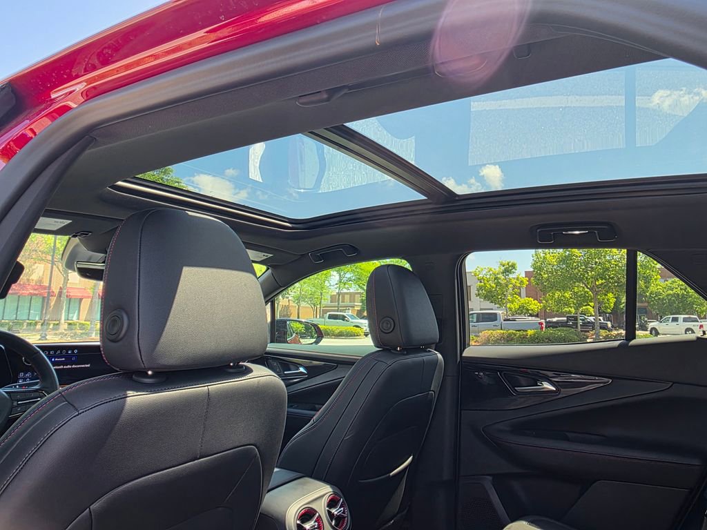 Certified 2025 Chevrolet Blazer EV RS RWD image 27