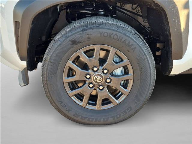 New 2026 Toyota 4Runner SR5 AWD/4WD image 9