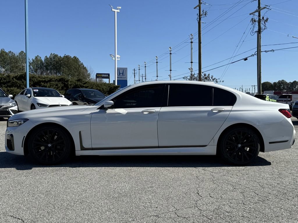Used 2022 BMW 740i w/ M Sport Package RWD image 26